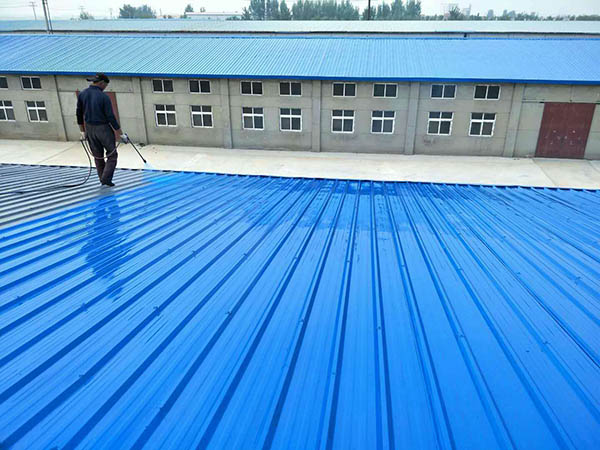 东兴 彩钢瓦喷漆翻新工业厂房、仓库